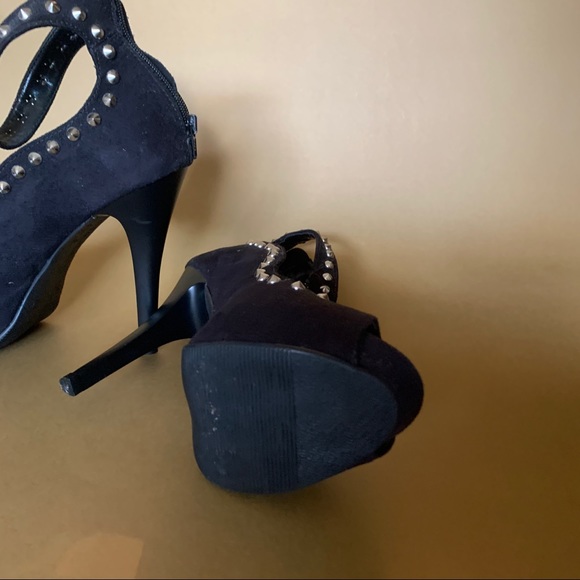 Spikes Black High Heels Open Toe Platform w/ Strap - Picture 5 of 7